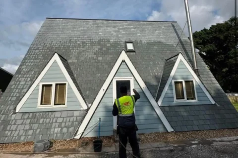 <strong>Roofing Tile Experts</strong><br>Exeter